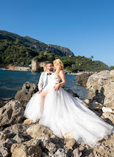 Fotografo di matrimoni Marina Mazi. Foto del 23.07.2025
