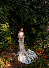 Wedding photographer Irina Krishtal. Photo of 31.10.2023