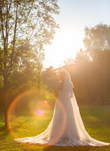 婚礼摄影师Lóránt Kiss. 06.05.2024的图片