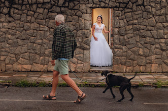 婚禮攝影師Ariane Aguiar. 27.05.2024的照片