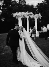 Nhiếp ảnh gia ảnh cưới Aleksandr Zborschik. Ảnh trong ngày 18.01.2022