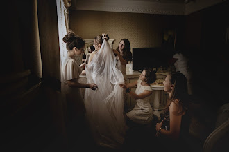 Jurufoto perkahwinan Yuliya Loginova. Foto pada 12.05.2025
