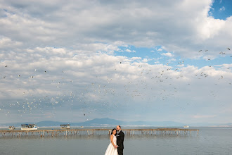 Wedding photographer Nikos Tsiokas. Photo of 25.04.2025