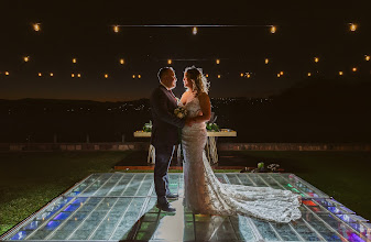 Bröllopsfotografer Ale Rivera. Foto av 22.03.2024