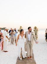 Wedding photographer Charles Donald. Photo of 14.11.2023