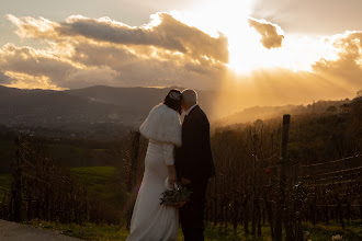 Wedding photographer Ugo Cosimo. Photo of 08.04.2024