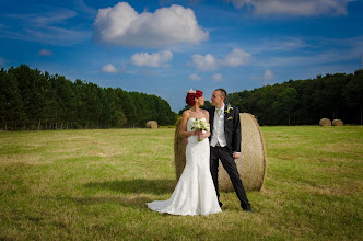 Fotografo di matrimoni Niki Fowler. Foto del 02.07.2019