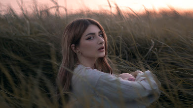Jurufoto perkahwinan Diana Pritula. Foto pada 15.07.2021