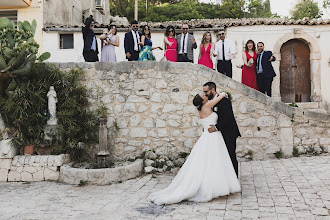 Wedding photographer Francesco Amato. Photo of 17.10.2023