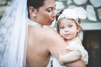 Svatební fotograf Thanasis Valchos. Fotografie z 15.03.2021
