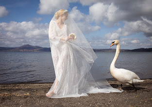 Wedding photographer Elena Letis. Photo of 24.03.2024