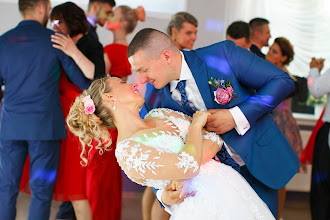 Düğün fotoğrafçısı Katarzyna Pieńkawa. Fotoğraf 11.02.2020 tarihinde