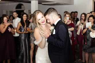 Fotografo di matrimoni Sarah Brookes. Foto del 02.07.2019