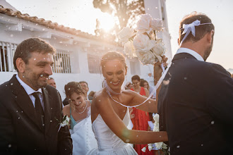 Wedding photographer Costas Economou. Photo of 15.12.2023