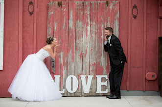 Wedding photographer Heidi Torgerson. Photo of 08.06.2023