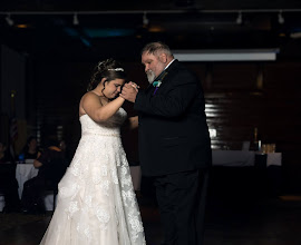 Fotografo di matrimoni Jane Moore. Foto del 08.09.2019