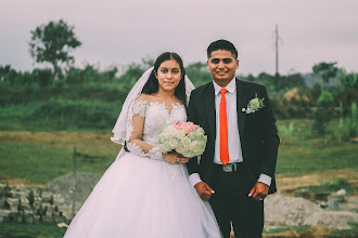 Nhiếp ảnh gia ảnh cưới Abraham Bonilla. Ảnh trong ngày 10.06.2021