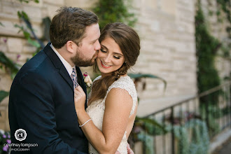 Photographe de mariage Courtney Tompson. Photo du 29.12.2019