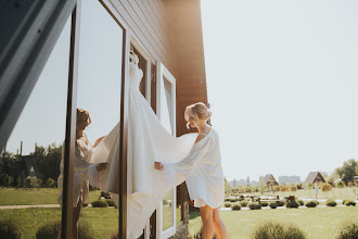 Wedding photographer Nikolay Chebotar. Photo of 25.09.2025