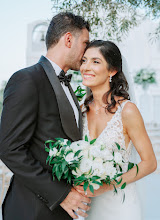 Huwelijksfotograaf Ted Nikolakopoulos. Foto van 17.03.2024