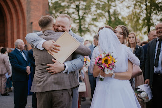 Esküvői fotós: Natalia Żaczek. 07.03.2023 -i fotó