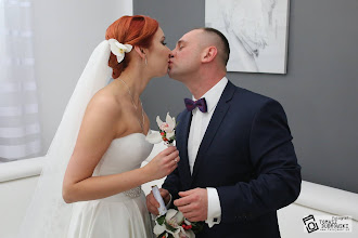 Wedding photographer Tomasz Dubrowski. Photo of 25.02.2020