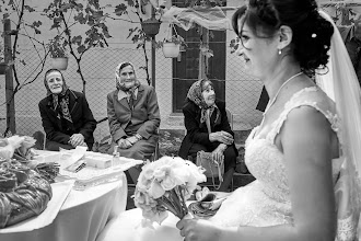 Fotografo di matrimoni Alex Dărac. Foto del 07.05.2019