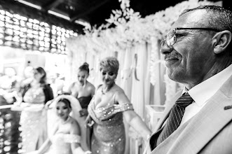 Wedding photographer Marius Stoian. Photo of 03.06.2025