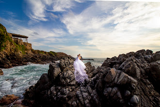 Fotógrafo de bodas Jonathan Longinos. Foto del 10.12.2021