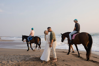 Vestuvių fotografas: Putu Hari Junaedi Putu Loski. 02.03.2024 nuotrauka
