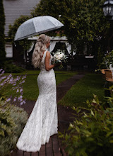 Wedding photographer Irina Grugulis. Photo of 31.10.2022
