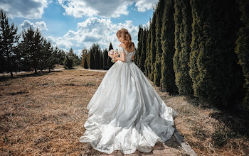 Wedding photographer Polina Romanova. Photo of 23.07.2020