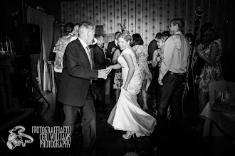 Wedding photographer Ceri Williams. Photo of 02.07.2019