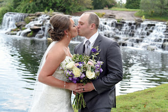 Fotografo di matrimoni Jolea Brown. Foto del 08.09.2019