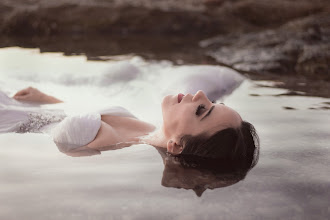 婚礼摄影师Andrea Chávez. 06.10.2021的图片