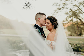 Bryllupsfotograf Hellen Oliveira. Bilde av 26.12.2019
