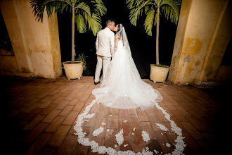 婚礼摄影师Tavo Madrid. 20.04.2024的图片