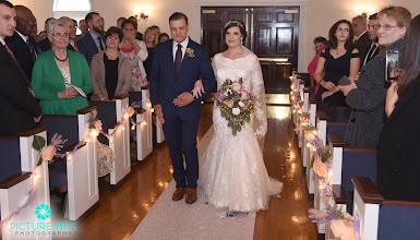 Jurufoto perkahwinan Michael Tomassi. Foto pada 27.04.2023