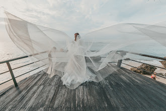 Fotógrafo de bodas Zhenya Ivkov. Foto del 04.04.2019