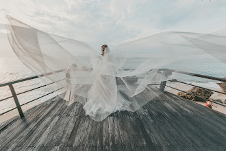 婚禮攝影師Zhenya Ivkov. 04.04.2019的照片