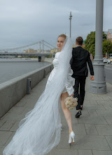 Düğün fotoğrafçısı Vitaliy Ushakov. Fotoğraf 25.04.2024 tarihinde