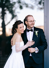 Wedding photographer Adela Arnautovic. Photo of 22.01.2024