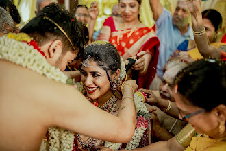 Wedding photographer Deepak Surya. Photo of 12.12.2024