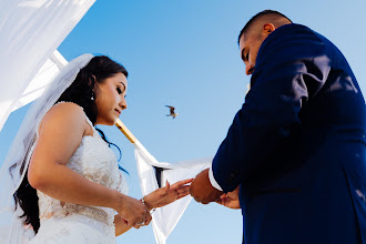 Fotógrafo de bodas Melba Estilla. Foto del 19.08.2023