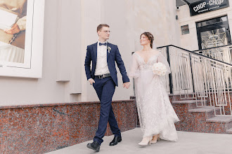ช่างภาพงานแต่งงาน Evgeniya Yakovleva. ภาพเมื่อ 20.08.2021