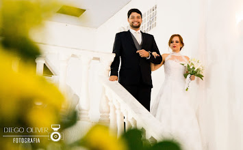 Svatební fotograf Diego Oliver. Fotografie z 11.05.2020