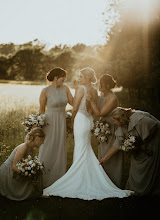Wedding photographer Katie Drury. Photo of 20.09.2022