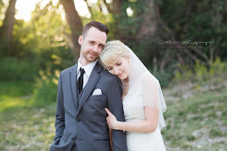 Fotógrafo de casamento Amy Oligny. Foto de 09.05.2019