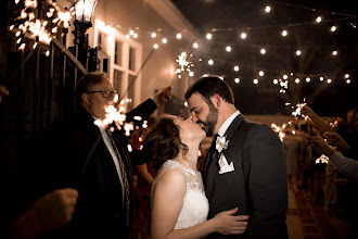 Fotografo di matrimoni Angelina Wagnon. Foto del 30.12.2019