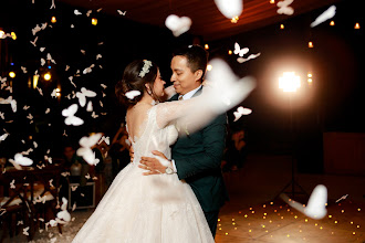 Wedding photographer Israel Capetillo. Photo of 20.03.2025